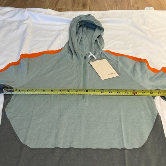 Icebreaker Sonebula 100% Merino Half Zip Hooded Base Layer Shirt - Picture 6 of 9